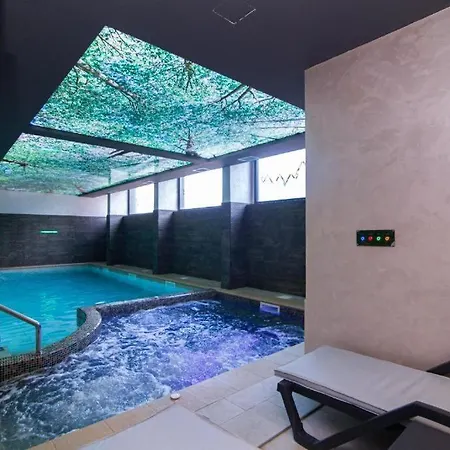 Maksibor Wellness & *