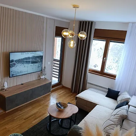 Maksibor Apartment